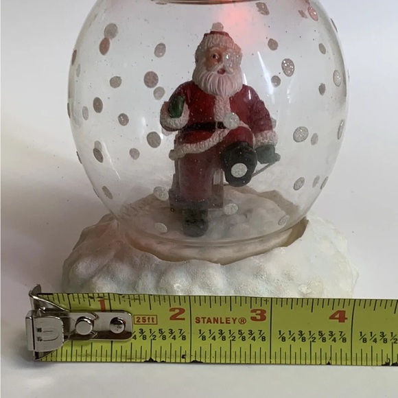 Gorham 1831 Crystal Christmas Winter Follies Santa Globe Tea Light Candle Holder - Picture 8 of 13